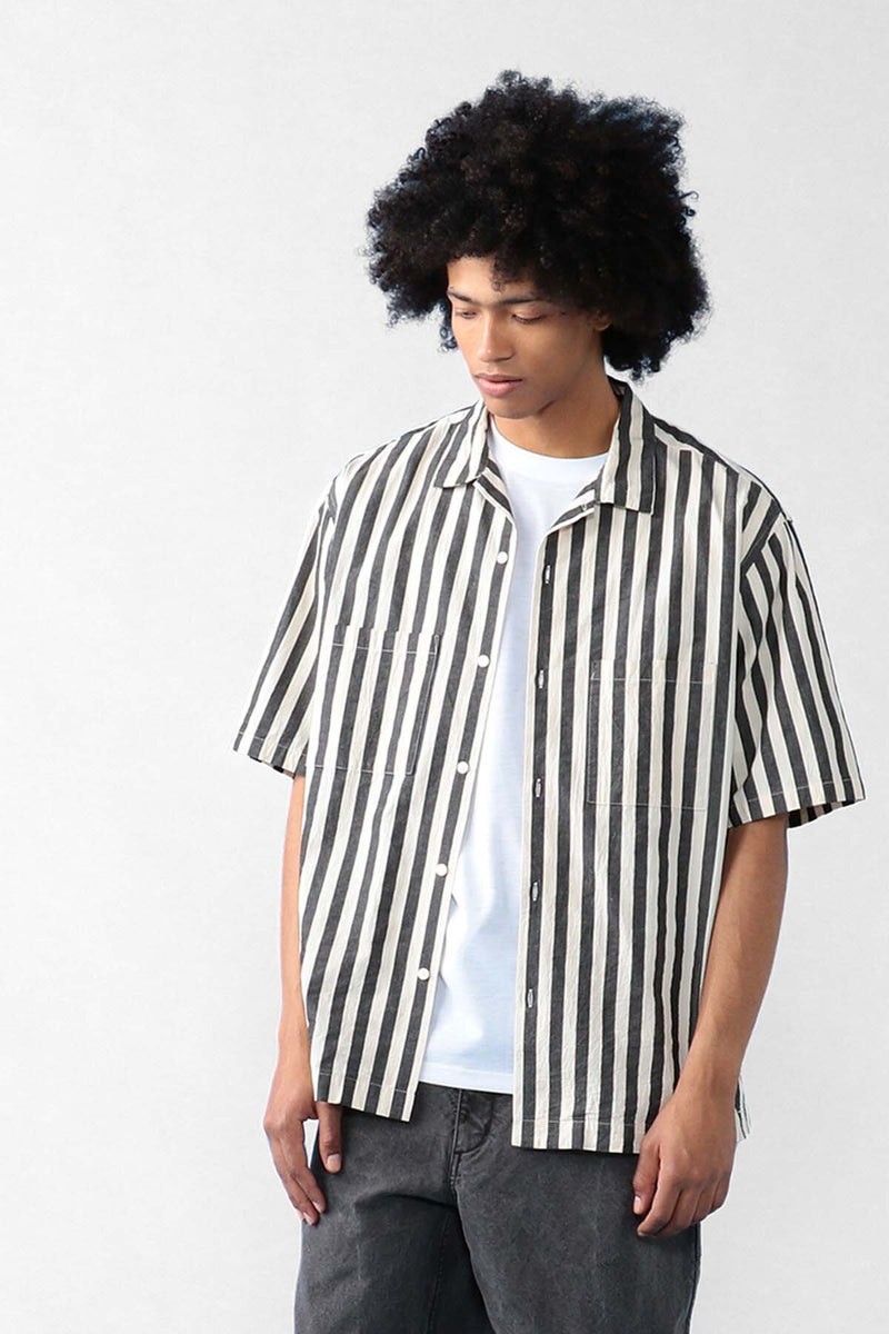 Johnny Stripe Shortsleeve Shirt