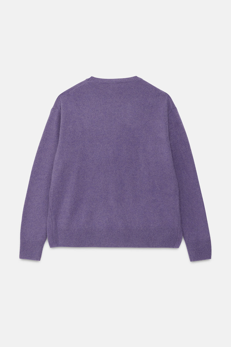 Long-sleeved crew-neck pullover