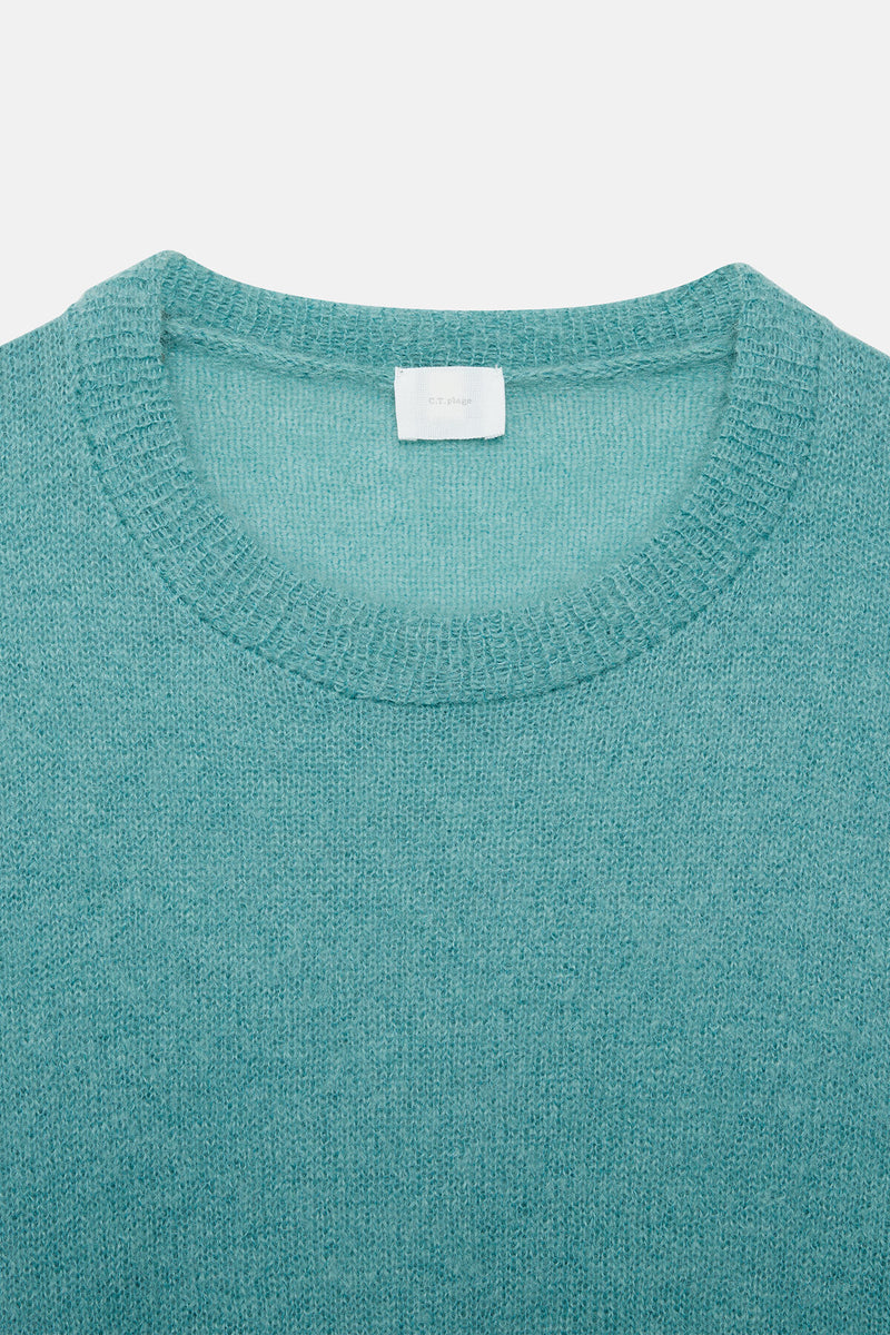 Long-sleeved crew-neck pullover