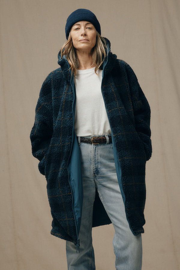 WOMEN’S REVERSIBLE WOOLY FLEECE COAT