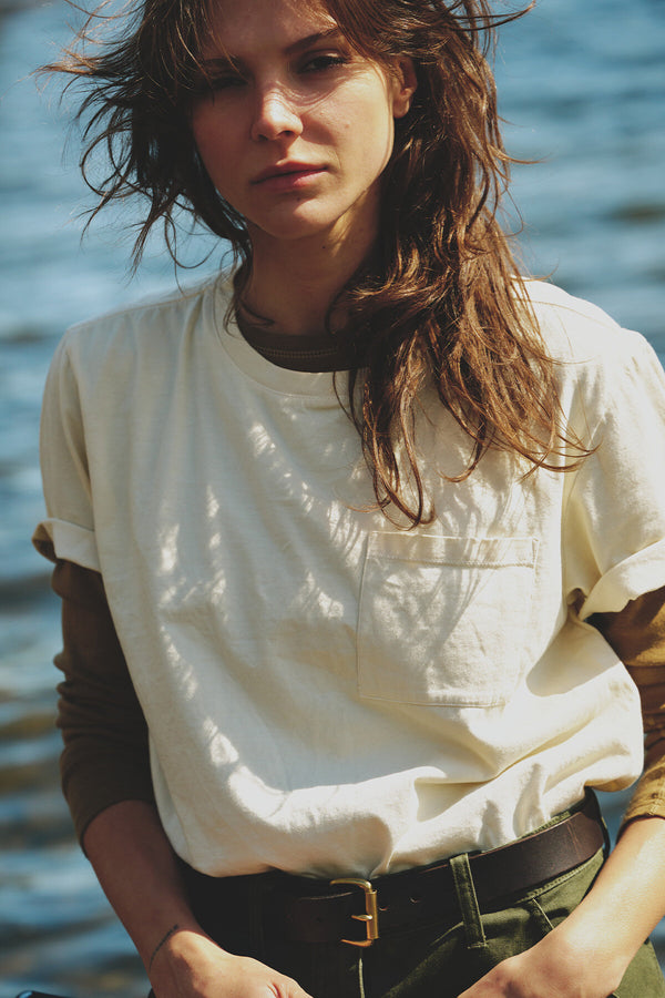 WOMEN'S SHORT SLEEVE POCKET TEE