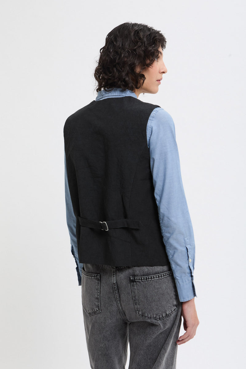 Crew Neck Vest