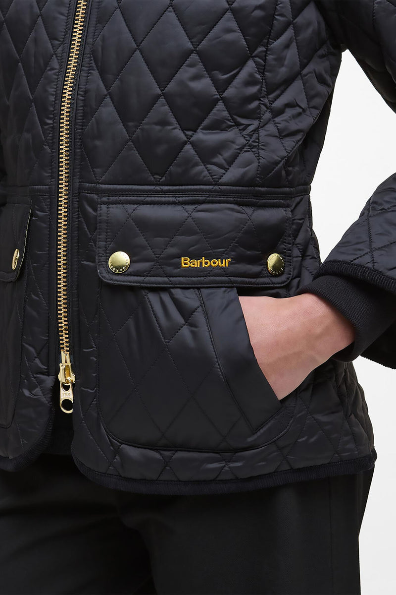 Fitted Beadnell Quilt