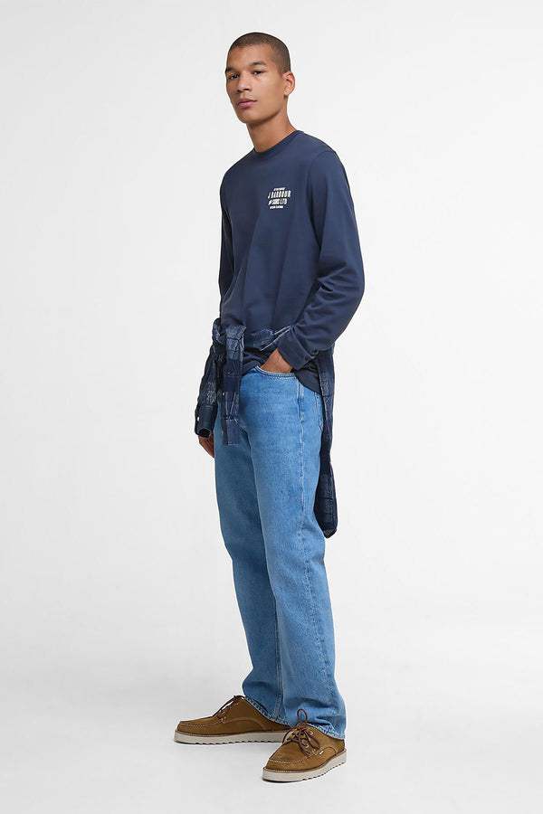 Pointer Long-Sleeved Graphic T-Shirt