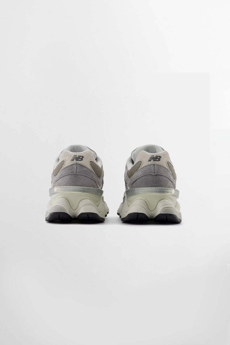 9060 Shoes
