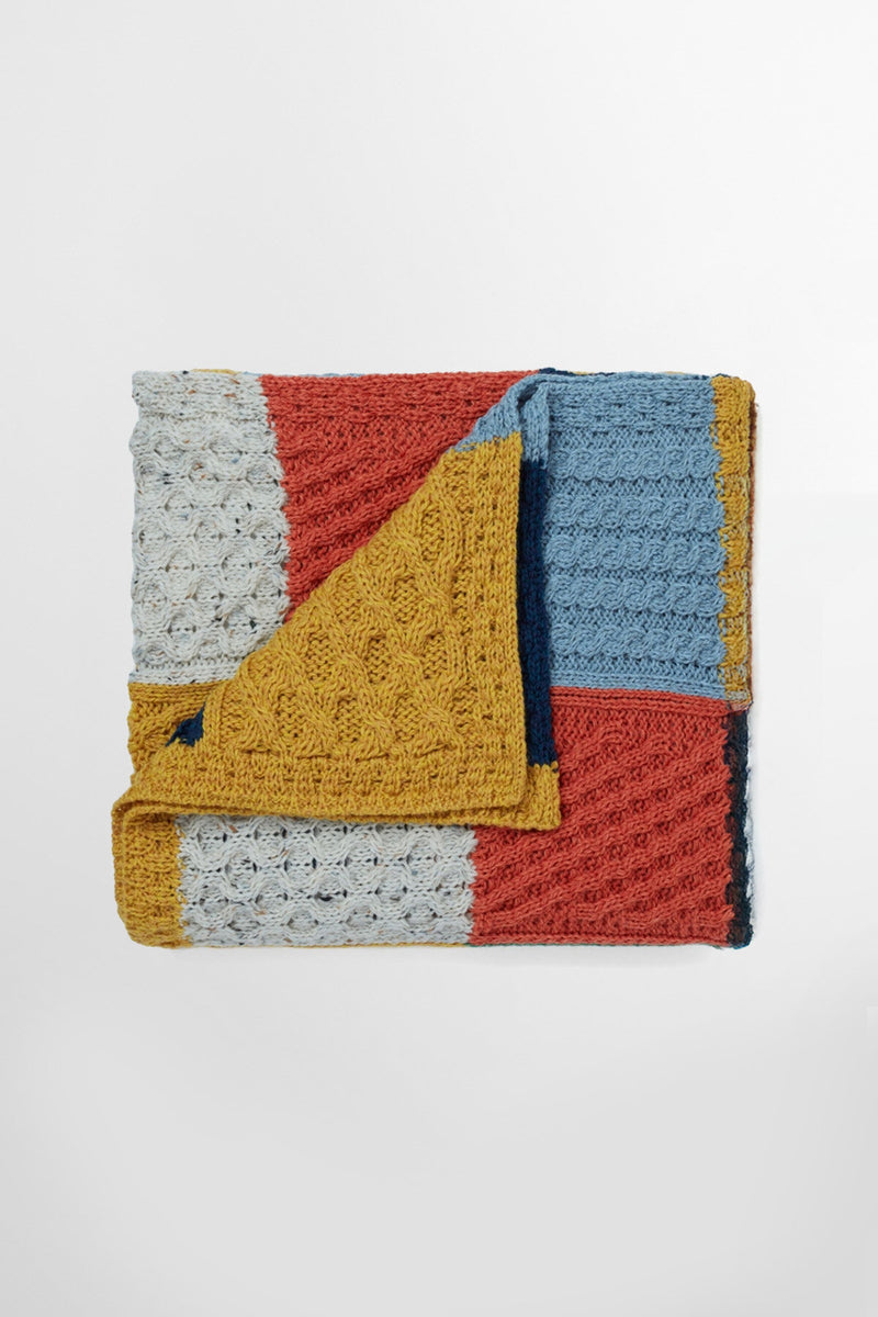 Killala Aran Intarsia Blanket 851