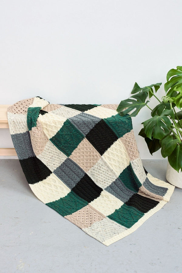 Killala Aran Intarsia Blanket 850