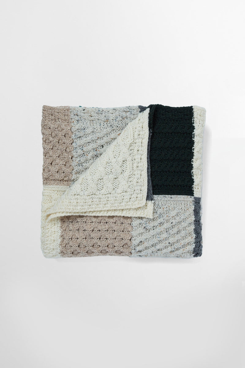 Killala Aran Intarsia Blanket 850