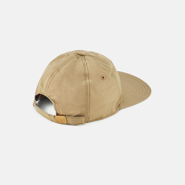Baseball hat with logo