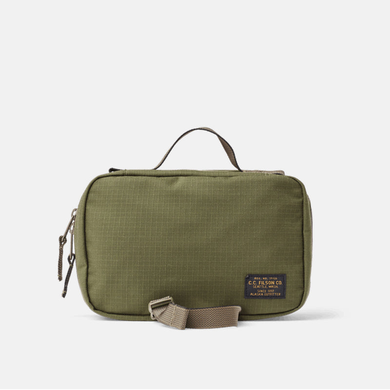 RIPSTOP NYLON TRAVEL PACK